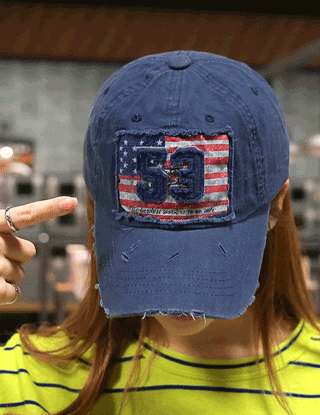 <b> 53 Cap</b>